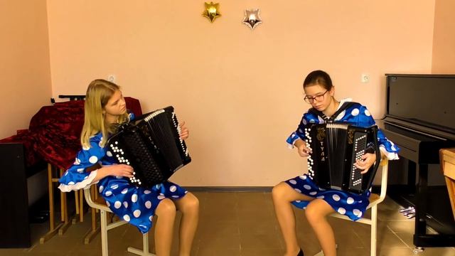 С.Гардейчик - "Кадриль" Ансамбль "Кнопочки баянные" смотреть онлайн