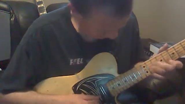 Fender G -Dec Freak Out смотреть онлайн