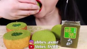 АСМР сладкая еда🤤🍌🍑/ ASMR sweet food 🤤🍬🍭