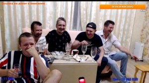 Игроман Жибер словил белку и напал на Мозгового с ножом! Девушка Жибера ушла к соседу на ночь!