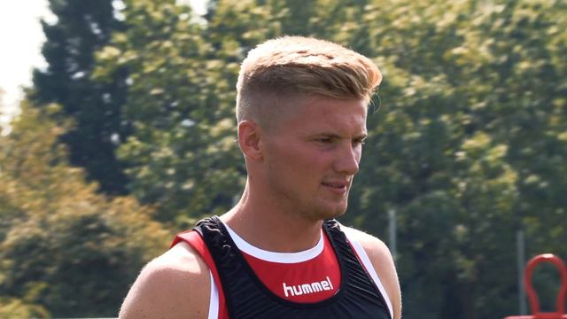 INTERVIEW | Taylor Moore previews the start of the season! смотреть онлайн