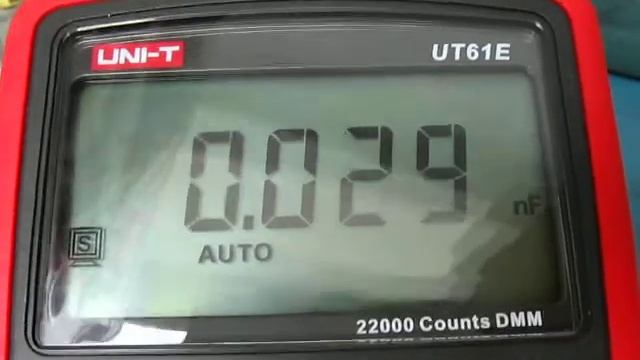 UNI-T UT-61E odd behaviour on Cap range смотреть онлайн