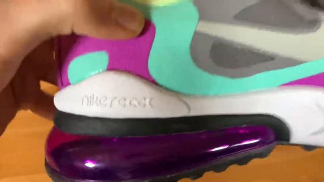 Nike Air Max 270 React Gunsmoke Aurora (GS) смотреть онлайн