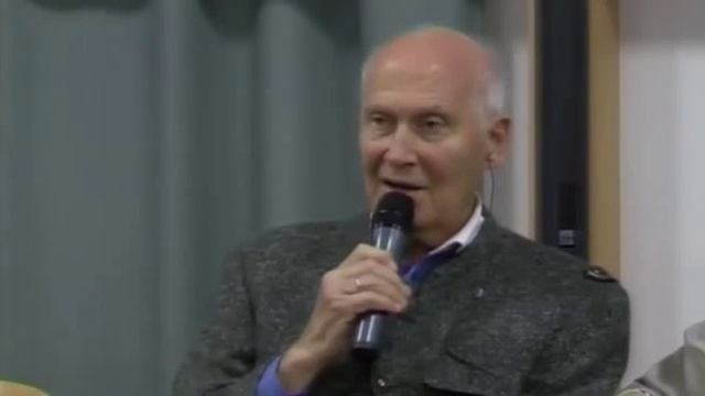 Баланс между «давать» и «брать» Берт Хеллингер смотреть онлайн