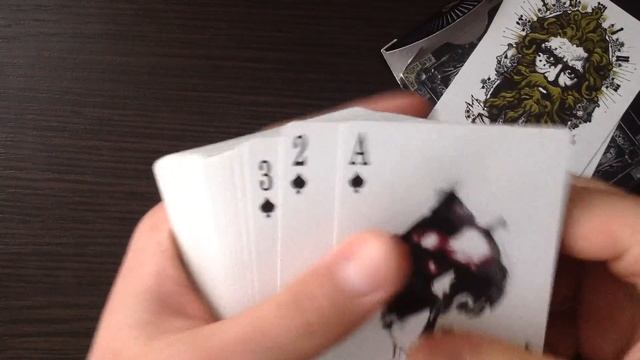Обзор колоды Infinity // Deck review The best secrets of card tricks are always No... смотреть онлайн
