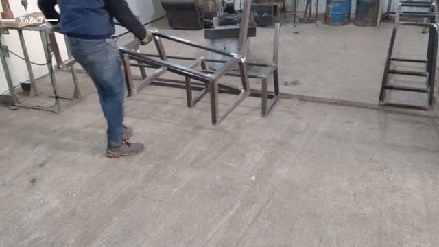 НЕ трать деньги, сделай сам! Из профильной трубы! Диван в стиле лофт своими руками смотреть онлайн