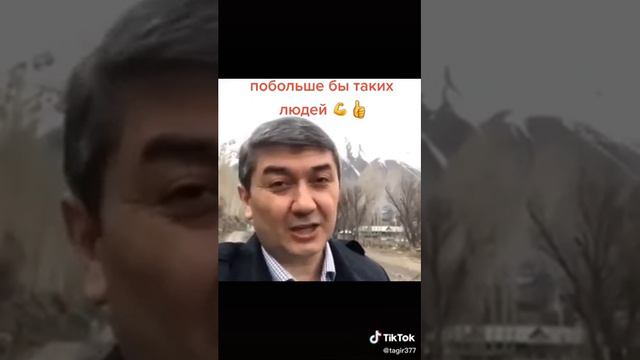 Есть два вида богатых людей. смотреть онлайн