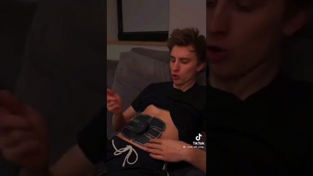 А4 показывает пивной живот смотреть онлайн