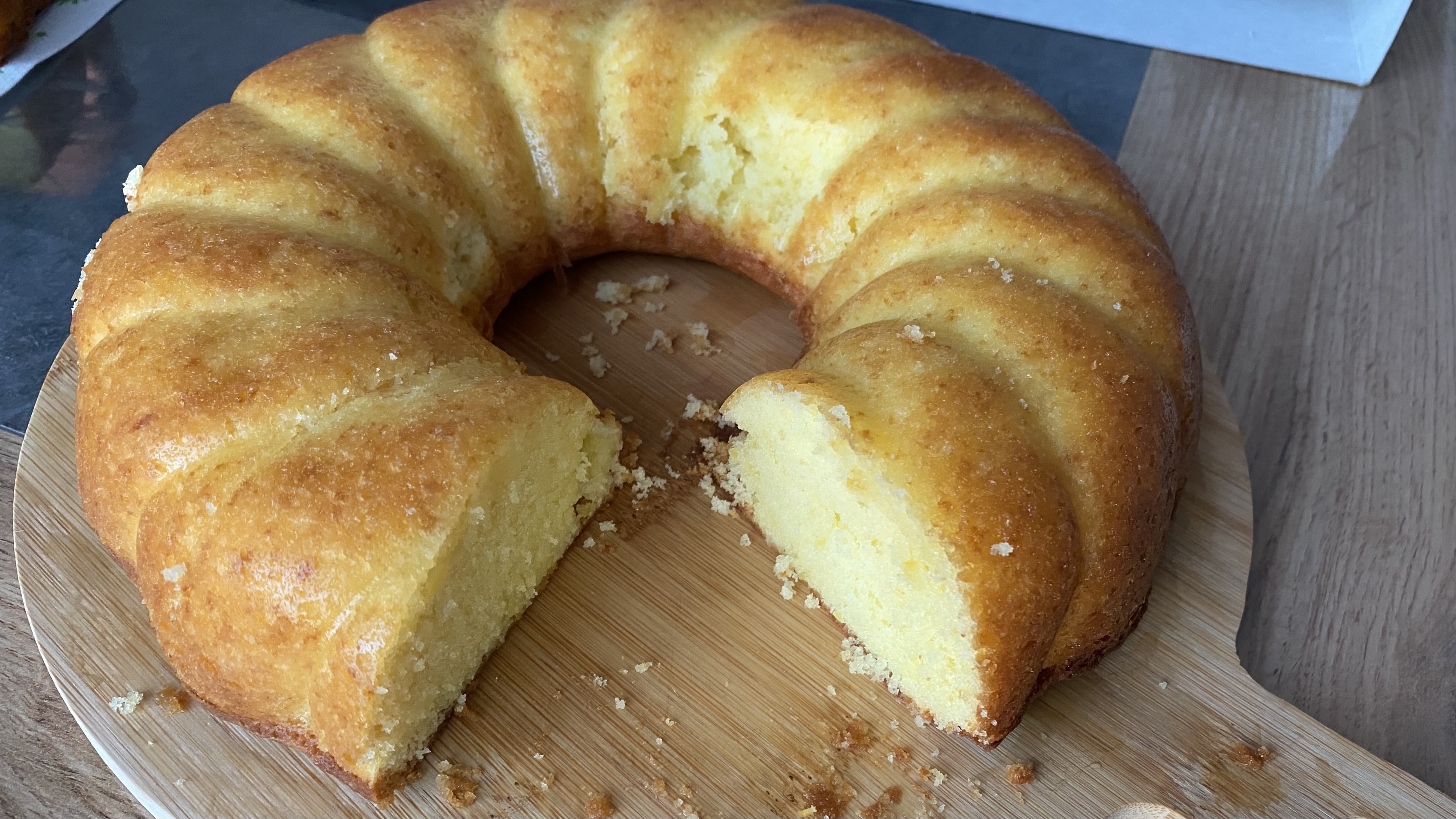 Лимонный кекс. Просто тает во рту.