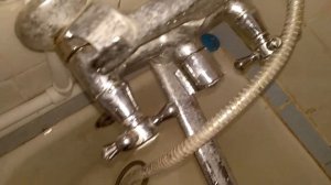 Пропало давление воды /напор/ в смесителе над ванной...Поиск причины и восстановление.