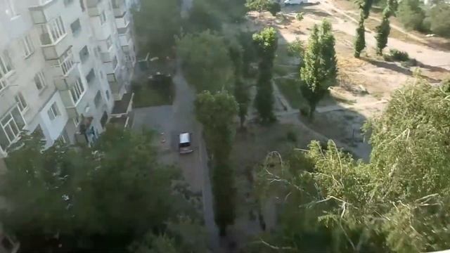 Делаем разную защиту для яиц и бросаем их с 9-го этажа смотреть онлайн