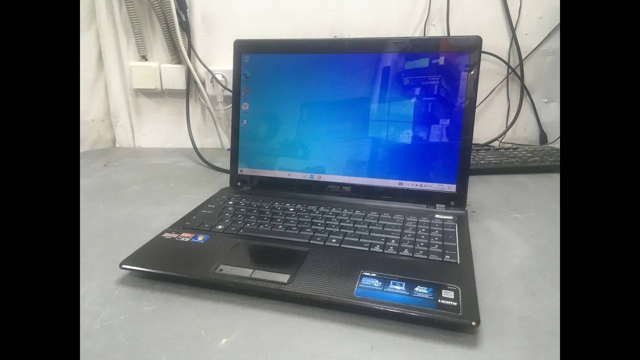 Ремонт Asus Х53В | Восстановление креплений петель крышки матрицы| Ремонт с Авито| ЗверьПК смотреть онлайн