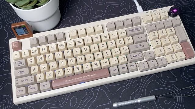 Silent & Stylish: Epomaker RT100 Keyboard with Customizable Smart Monitor Review смотреть онлайн