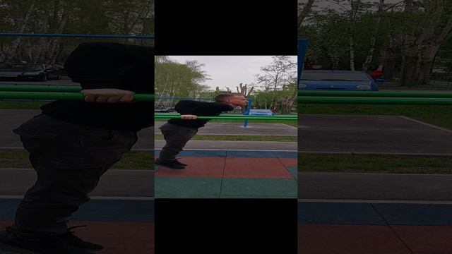 отжимания на брусьях