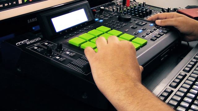 MPC 2500 Boom Bap (Making A Beat)