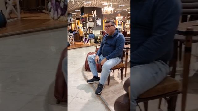Небольшая банкетка, табурет или тумбочка #дизайнинтерьера смотреть онлайн