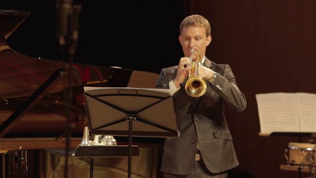 WT-4 Rhapsody in Blue for Trumpet and Piano смотреть онлайн