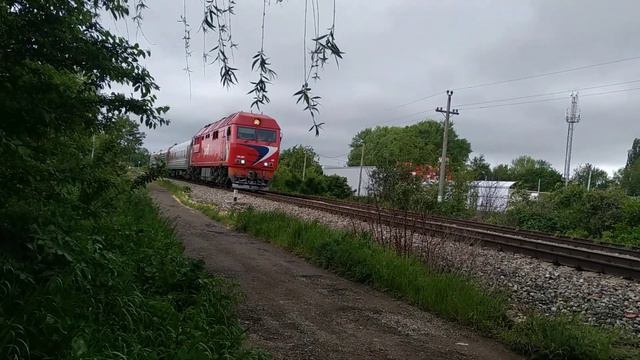 ТЭП70БС-138 с пассажирским поездом Анапа-Элиста следует на перегоне Палагиада-Старомарьевская. смотреть онлайн