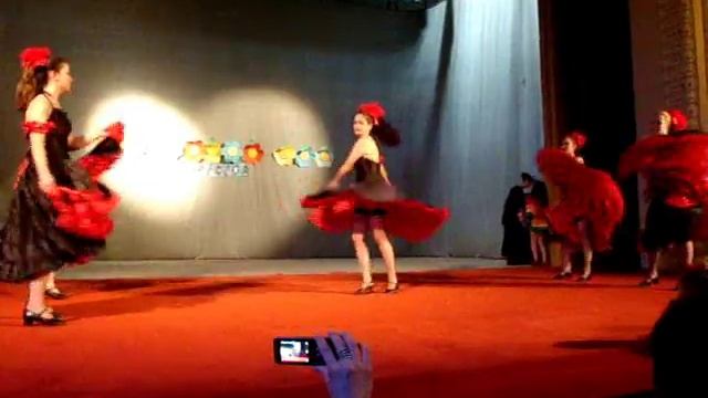 Cancan Dance - Trupa Millennium (Comarnic, Romania) смотреть онлайн