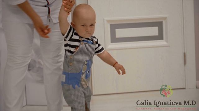 Как правильно ходить / Нужно ли учить ребенка ходить и водить за ручки - Галина Игнатьева