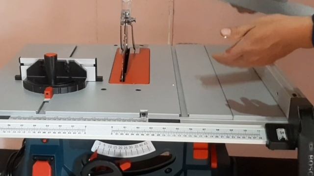 Bosch GTS 254 10" table saw review. The best affordable table saw. смотреть онлайн