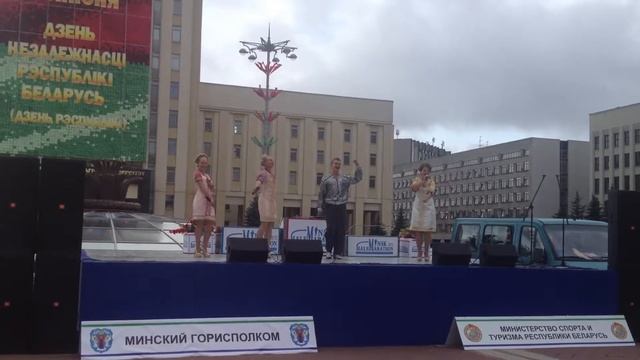 Молодежная поп-фольк группа "Ляльки корпорейшен" смотреть онлайн