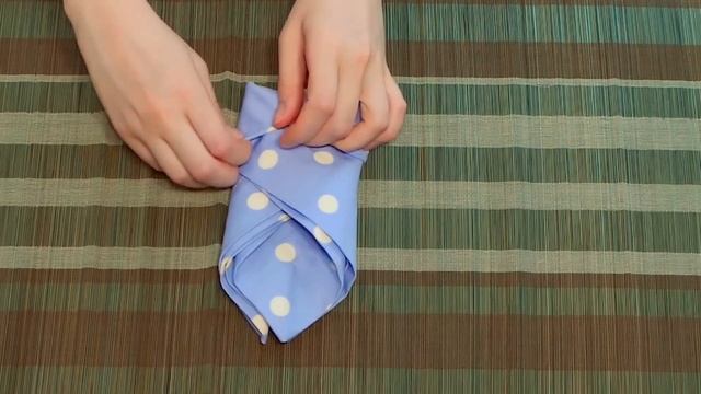 DIY: 3 СПОСОБА КРАСИВО СЛОЖИТЬ САЛФЕТКИ ДЛЯ  СТОЛА / How To Fold Napkins / Сервировка стола