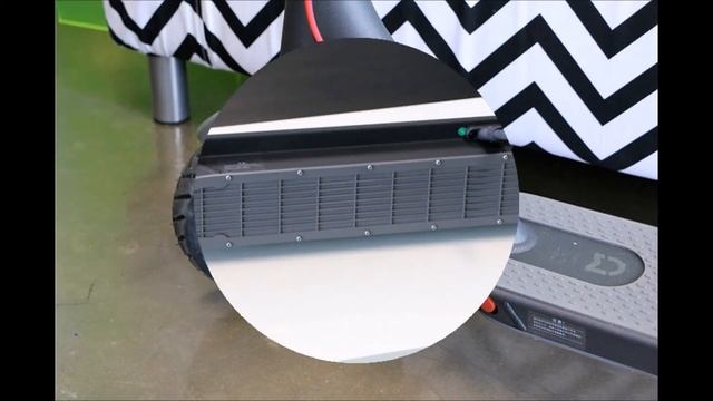 Review of the 2017 MODEL - Xiaomi M365, 30km Electric E Scooter Two Wheels смотреть онлайн