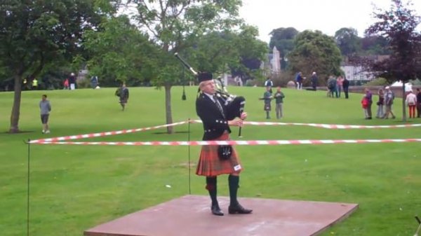 Traditional Scottish Solo Piping Highland Games Scotland