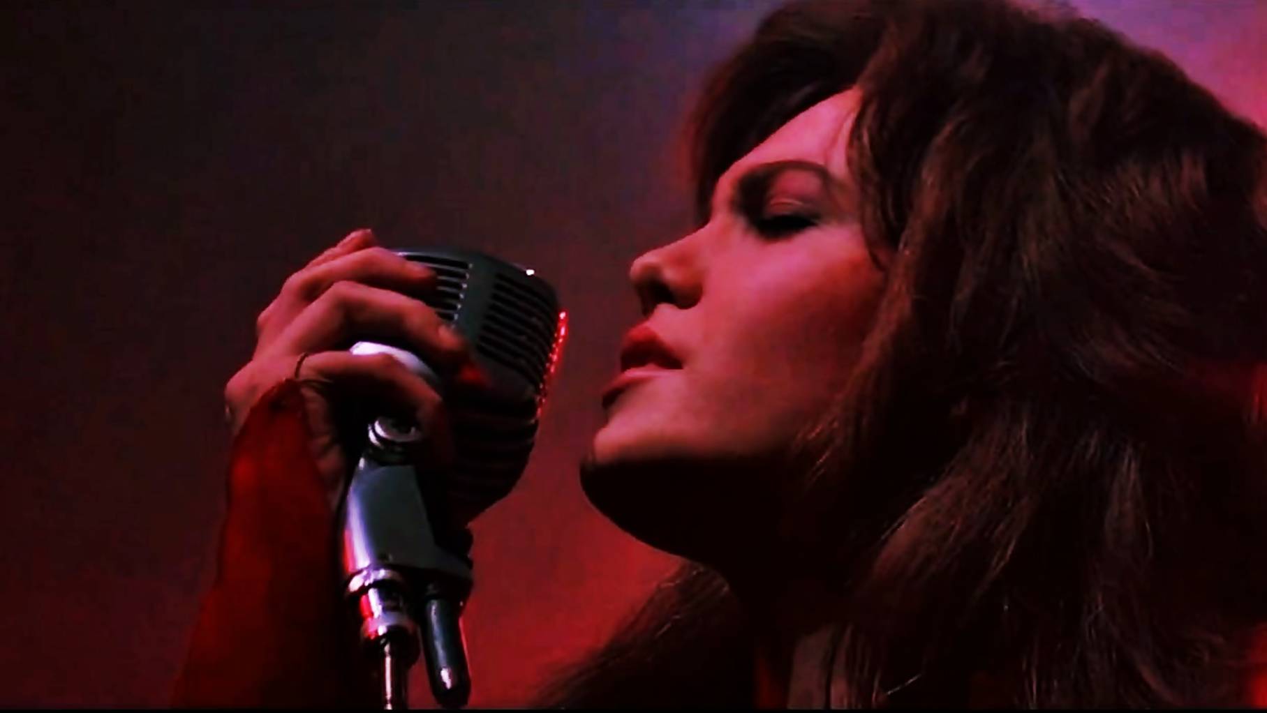 Дайан Лэйн и Майкл Паре в боевике «Улицы в огне / Streets of Fire, 1984 » Муз. фрагмент смотреть онлайн