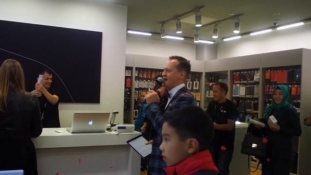 Официальный старт продаж iPhone 7 в Казахстане смотреть онлайн