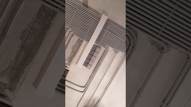 ЭЛЕКТРОМОНТАЖ В ГОФРЕ БЕЗ ПЕРЕХЛЁСТОВ ЭТО РЕАЛЬНО??? КОНЕЧНО!!! С помощью транзитного кабель-канала смотреть онлайн