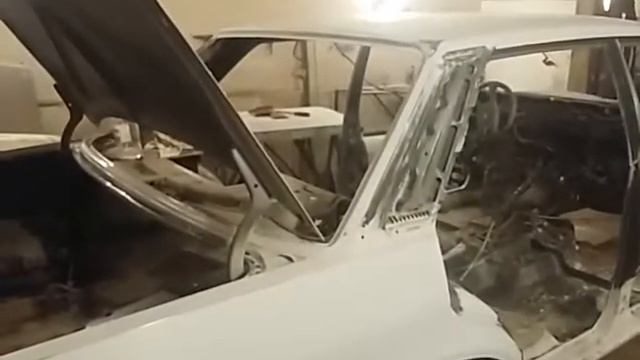 Реставрация автомобиля Ford granada 1978 года rebuild project car смотреть онлайн