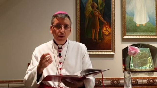 Великий Вторник. Месса освящения мира и благословения елеев. Слово на сегодня смотреть онлайн