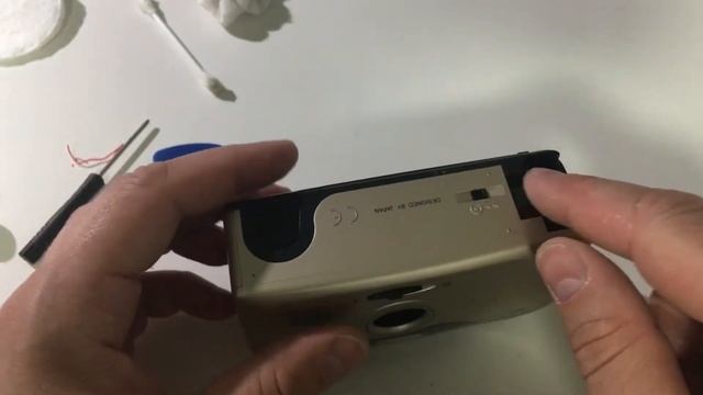 SKINA Poche 20. ремонт пленочного фотоаппарата смотреть онлайн