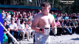 ТОЛСТЫЙ МАЛЫШ в ринге с Бойцом ММА