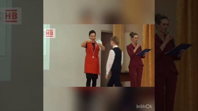 100 баллов по литературе и рекордное количество медалей получила Амалия Зинченко смотреть онлайн