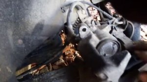 Замена задних колодок шкода Йети 1.2