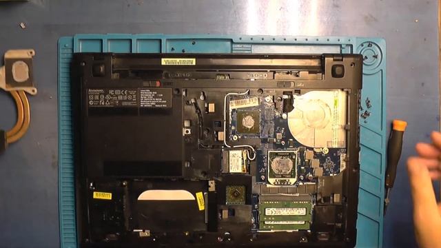 Разборка ноутбука Lenono G505s смотреть онлайн