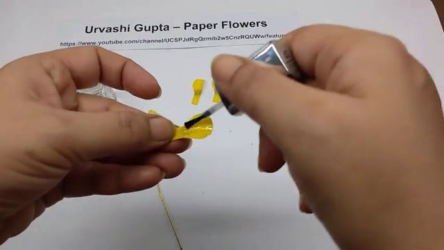 How to make Paper Flowers Buttercup / Ranunculus acris ( flower # 199) смотреть онлайн