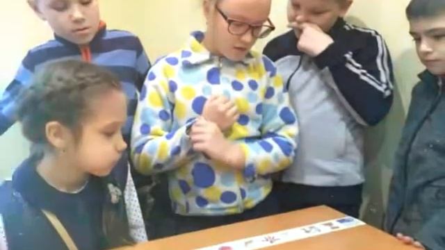 Несколько минут жизни из 1,5 часового занятия по Курсу интеллектуального развития смотреть онлайн