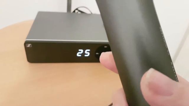 how to sync channels on sennheiser xs wireless microphones смотреть онлайн