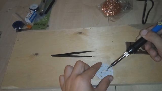 Паяльник и паяльные принадлежности. Обзор. смотреть онлайн