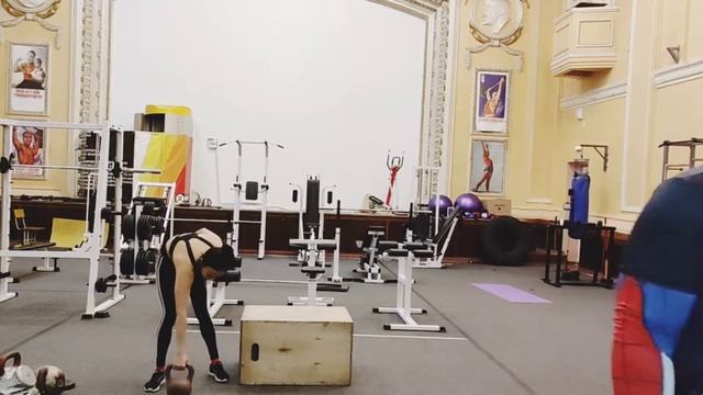 20.11.22 Тренировка плеч. Новый личный рекорд, командная работа. Подсобные упражнения. смотреть онлайн