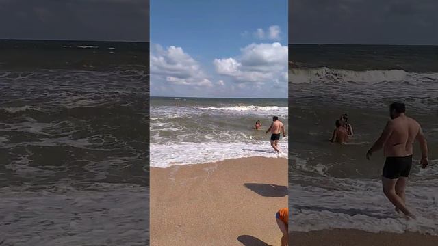 Прекрасные песчанные 🏖 пляжи Азовского моря манят в станицу Голубицкая смотреть онлайн