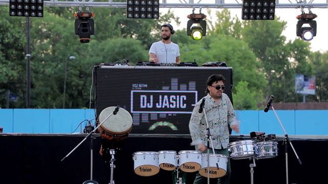 Mr Akrom & Dj JASIC (consert version) | Мр Акром & Дж ЖАСИК (consert version) смотреть онлайн