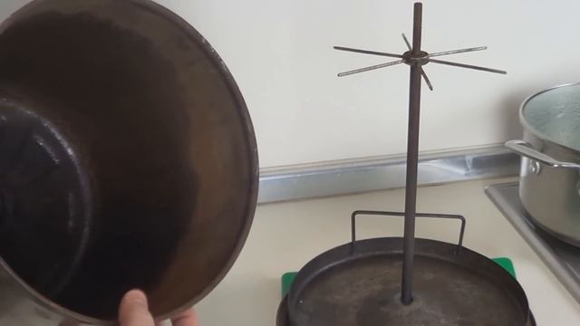 Как коптить мясо, сало, рыбу в городской квартире. смотреть онлайн