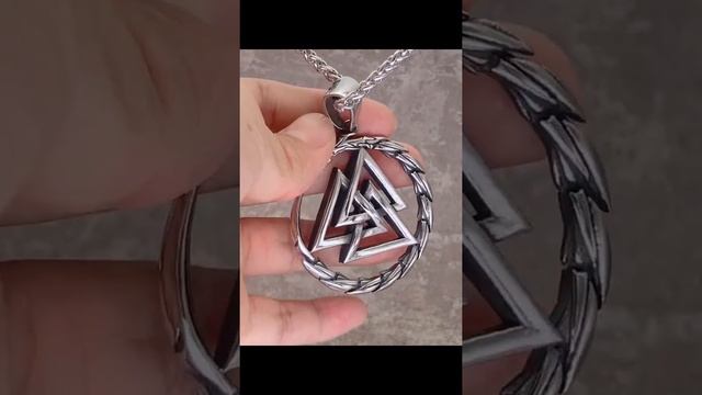 Славянский оберег Валькнут - узел Павших смотреть онлайн