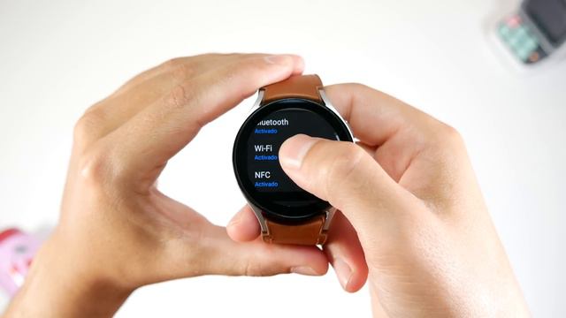 Samsung Galaxy Watch 4 ⌚ TODO lo que DEBES SABER | Configuración, Unboxing & P. Impresiones смотреть онлайн