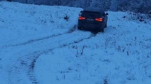 BMW G01 M40I X3  snow walk
